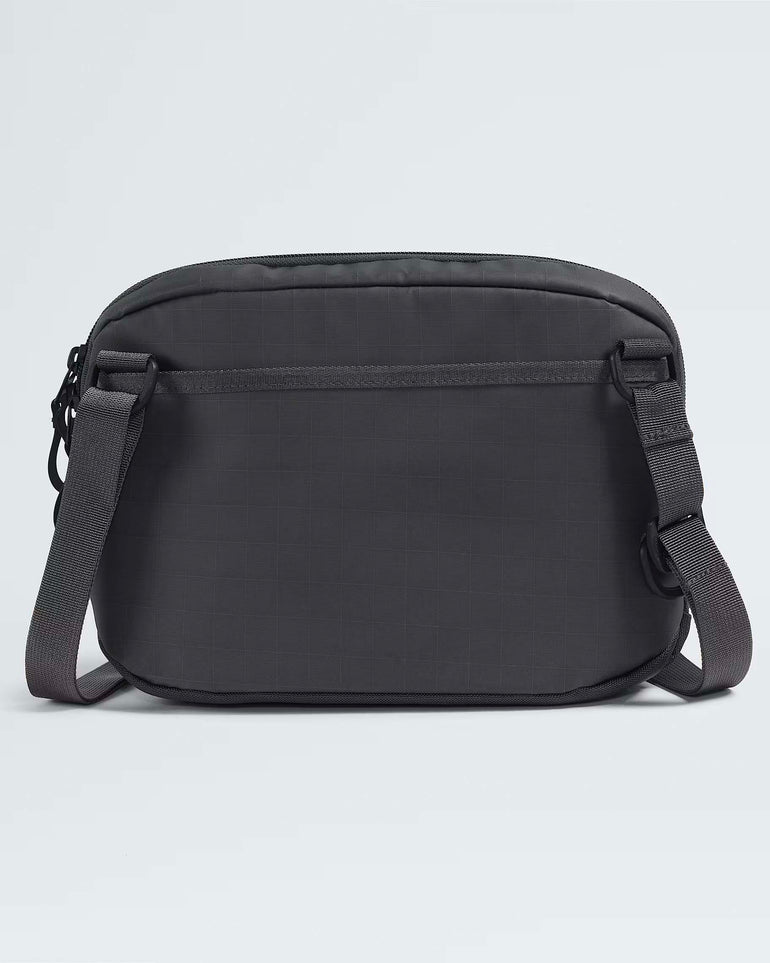 The North Face Cross-Body Bag The North Face Base Camp Voyager Pro Crossbody