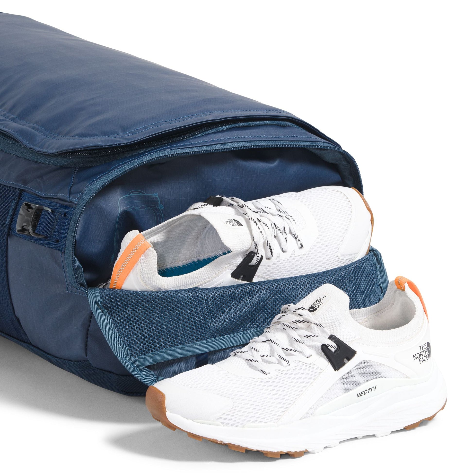 The North Face Duffles The North Face Base Camp Voyager Duffel—32L