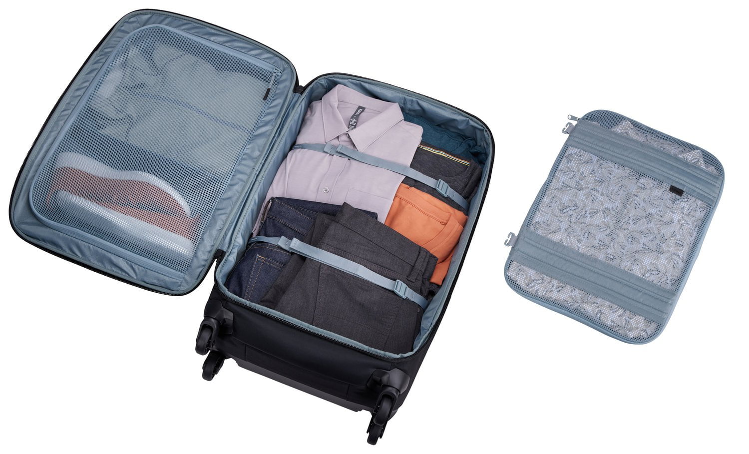 Thule Luggage Black Thule Subterra 2 Check-In Spinner Medium Luggage - Black