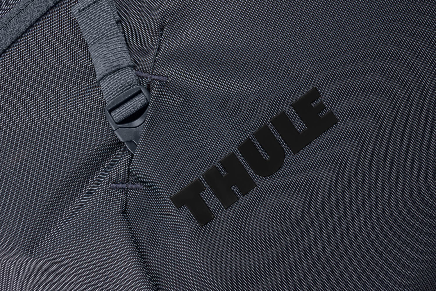 Thule Wheeled Duffle Dark Slate Thule Subterra 2 Check-In Luggage Large Wheeled Duffel - Dark Slate