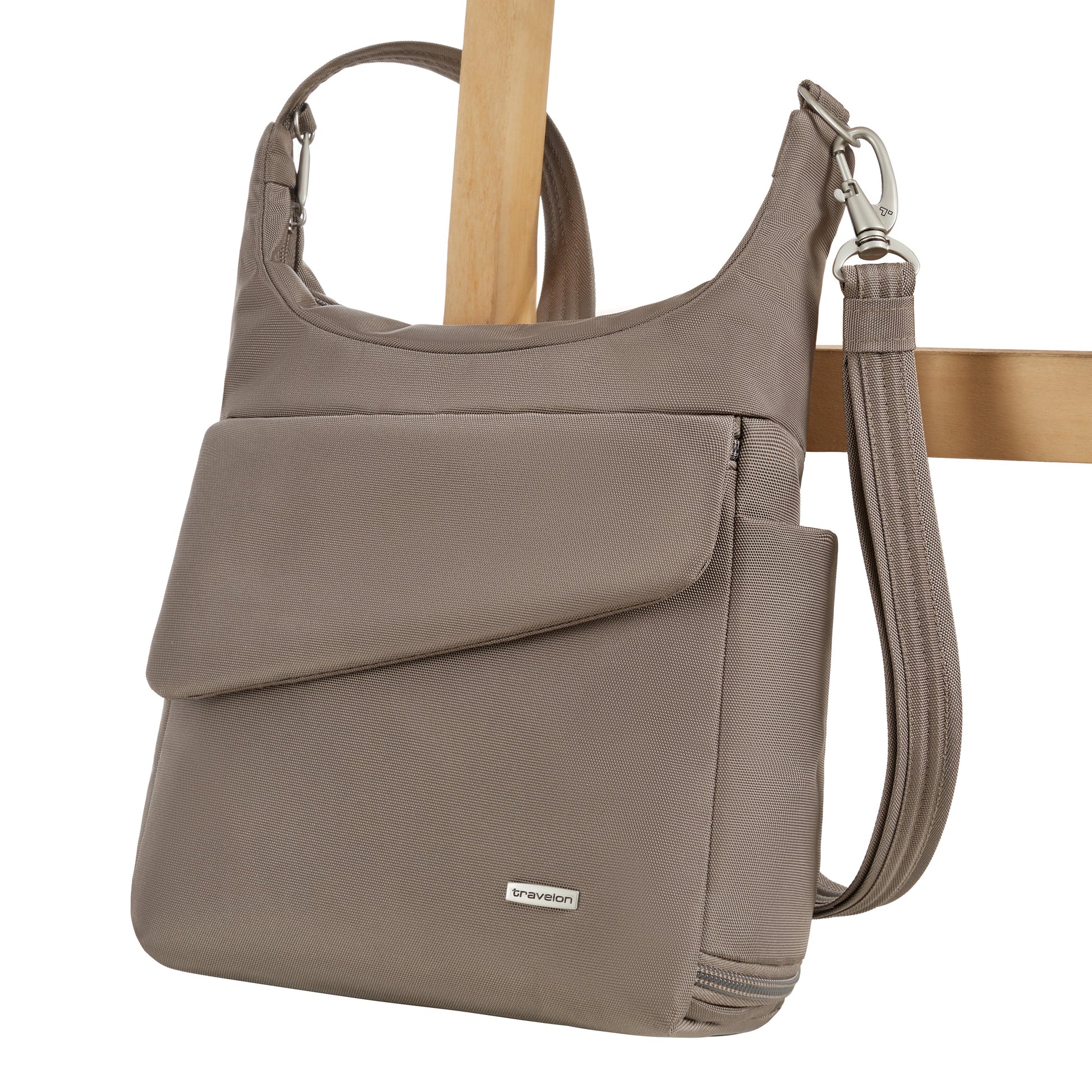 Travelon Messenger Travelon Anti-Theft Classic Messenger Bag (RFID Blocking)