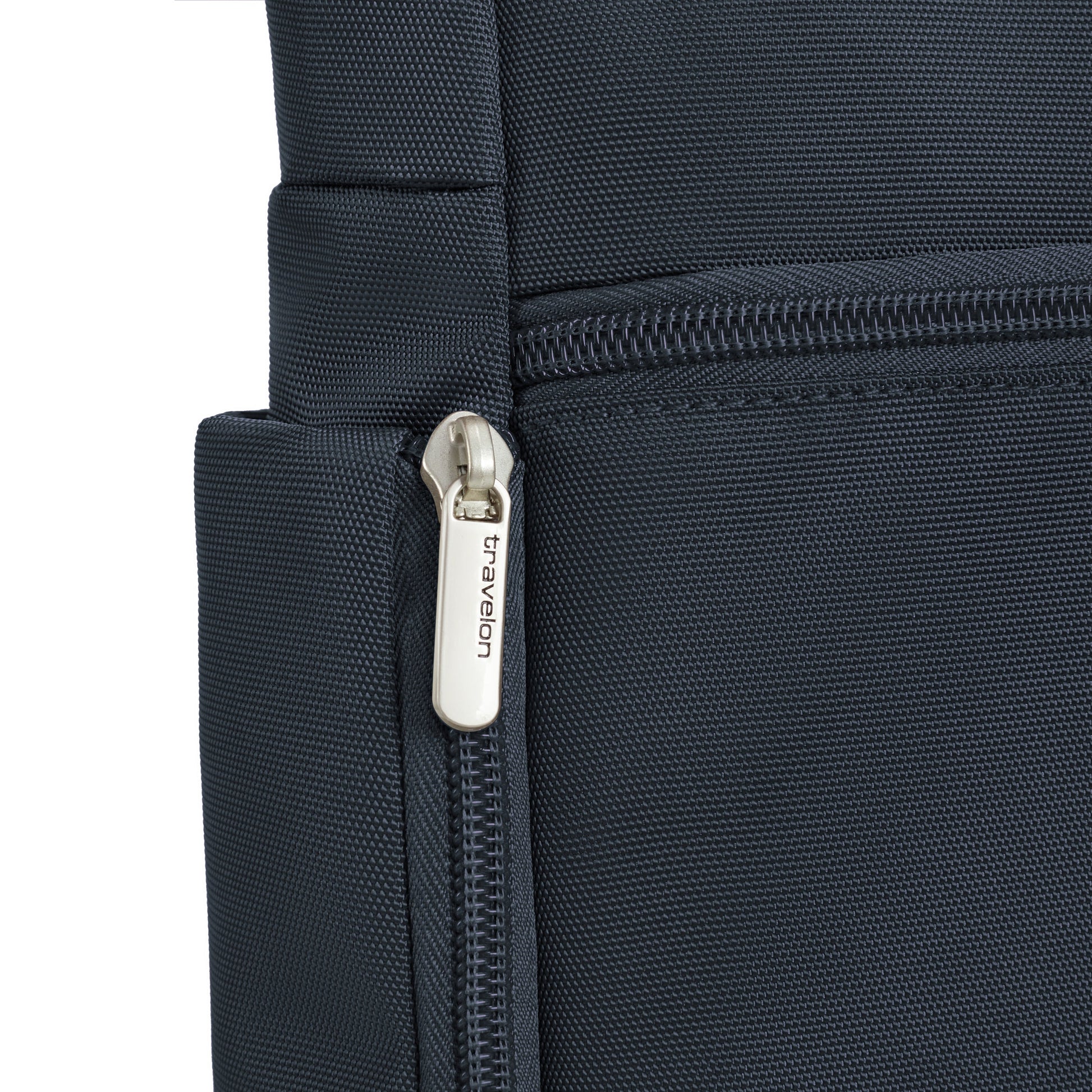 Travelon Messenger Travelon Anti-Theft Classic Messenger Bag (RFID Blocking)