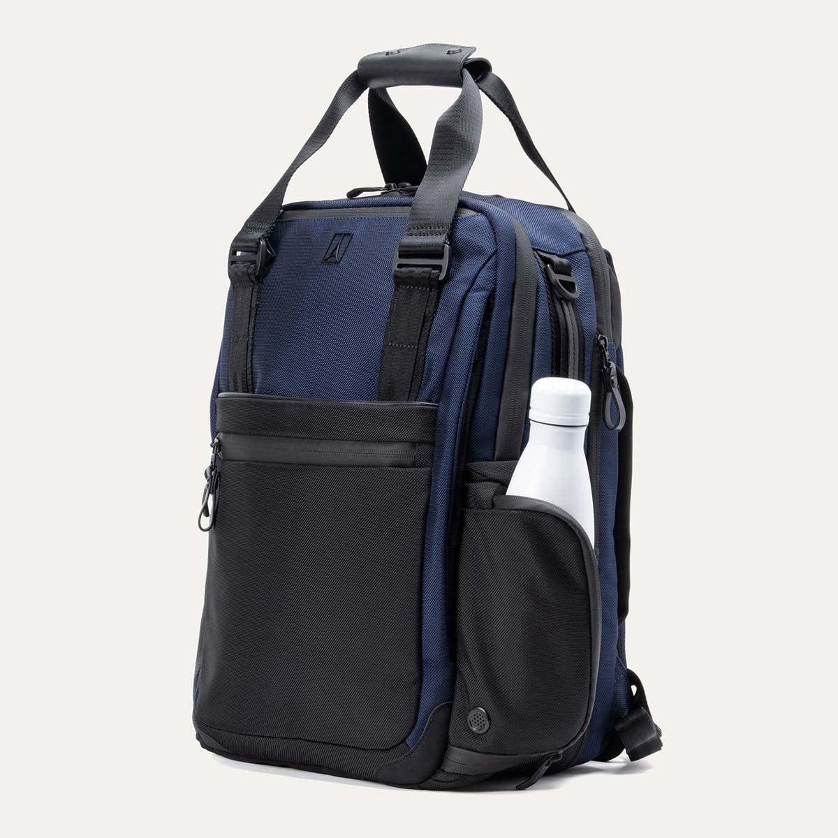 Travelpro Backpacks Travelpro Altitude Medium Expandable Laptop Backpack 25-30L