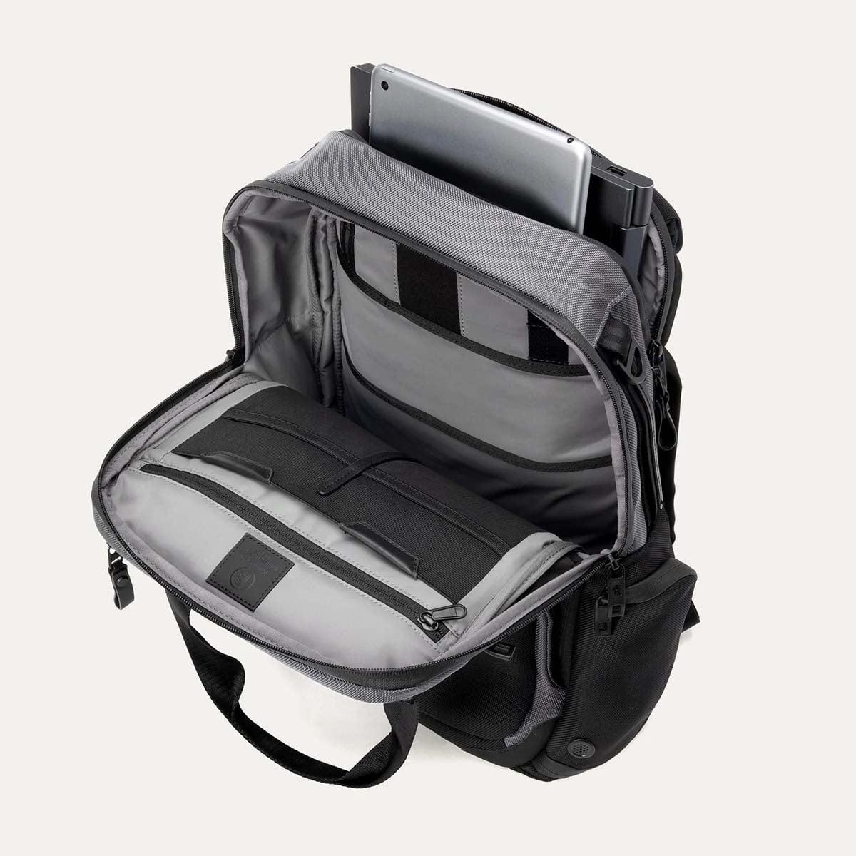 Travelpro Backpacks Travelpro Altitude Medium Expandable Laptop Backpack 25-30L