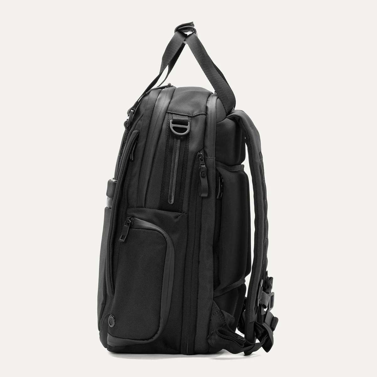 Travelpro Backpacks Travelpro Altitude Medium Expandable Laptop Backpack 25-30L