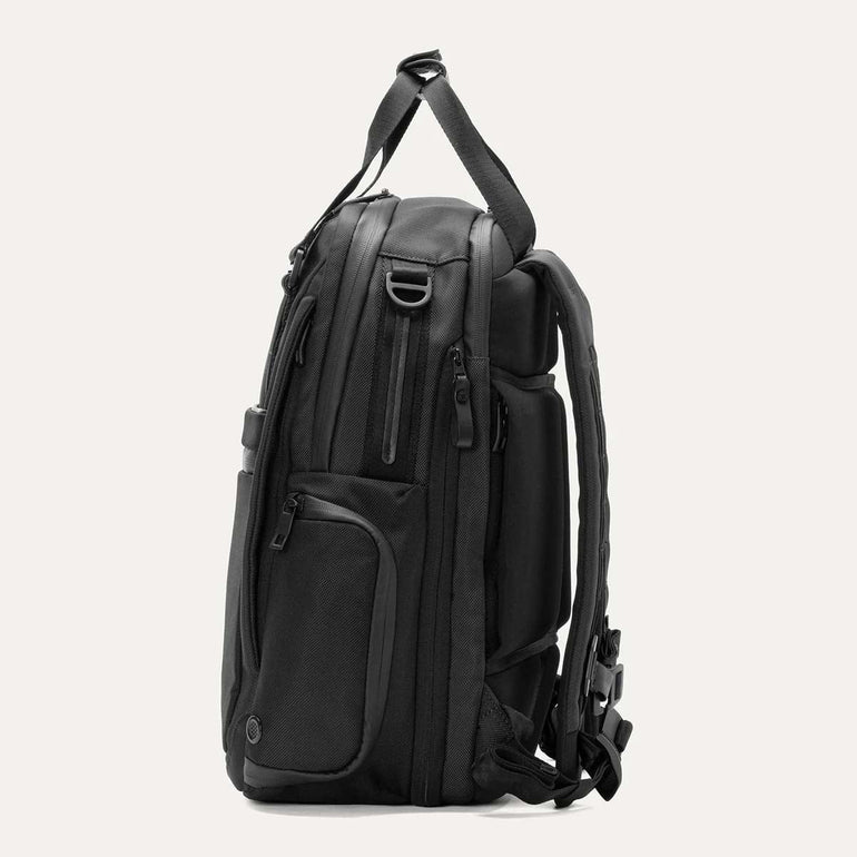 Travelpro Backpacks Travelpro Altitude Medium Expandable Laptop Backpack 25-30L