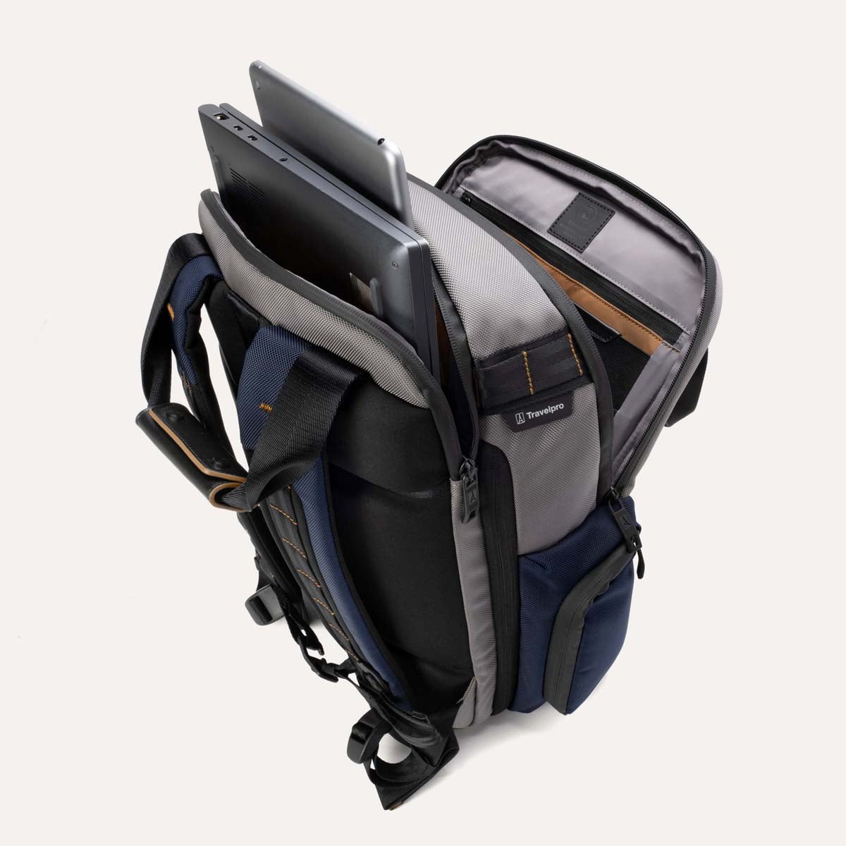 Travelpro Backpacks Travelpro Altitude Medium Expandable Laptop Backpack 25-30L