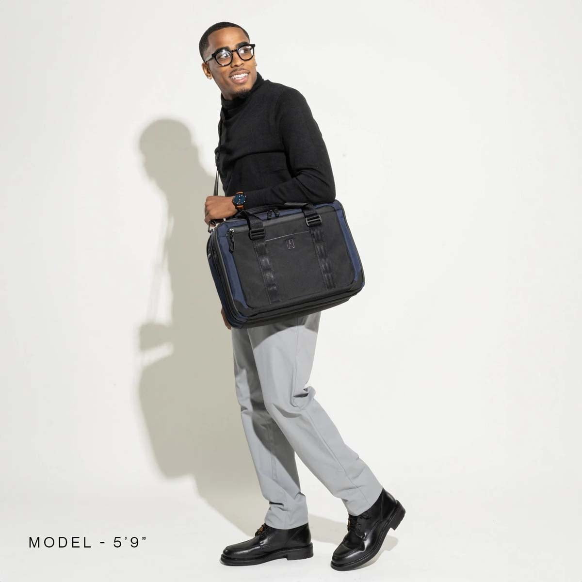 Travelpro Briefcases Travelpro Altitude Full Expansion Brief