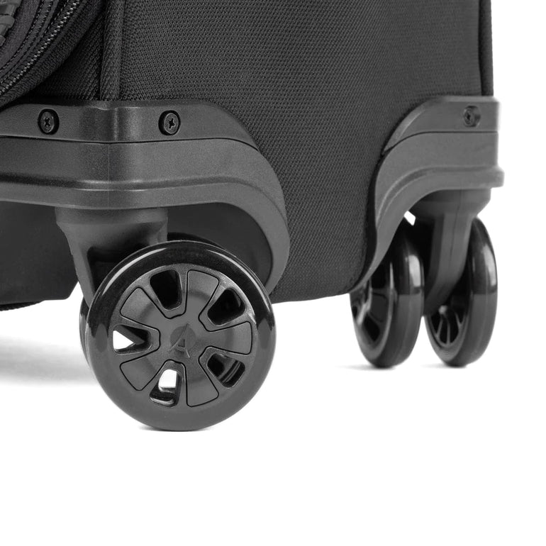 Travelpro Luggage Travelpro Crew Classic Carry-On Expandable Spinner Luggage