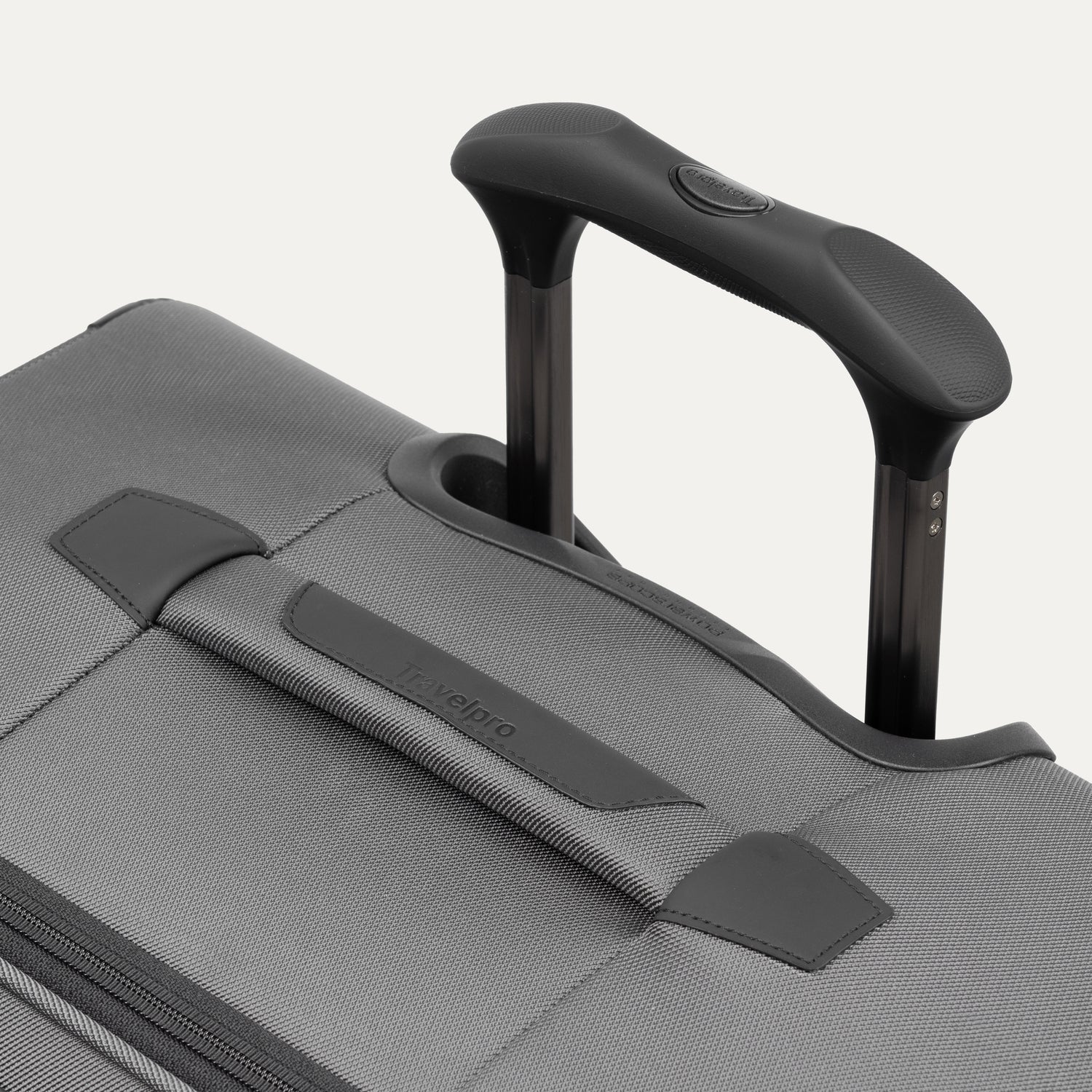 Travelpro Luggage Travelpro Crew Classic Medium Check-in Expandable Spinner Luggage