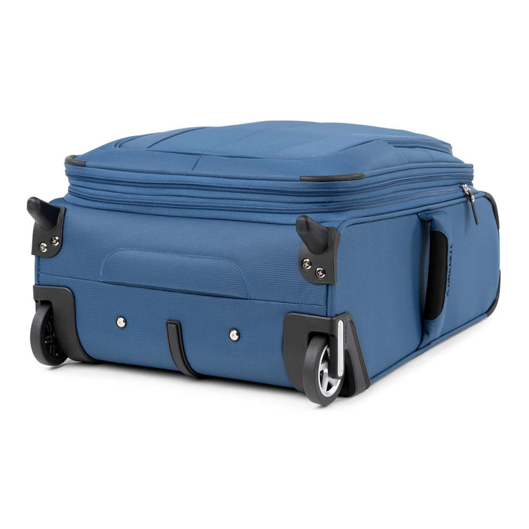 Travelpro Luggage Travelpro Maxlite 5 International Carry-On Rollaboard Luggage