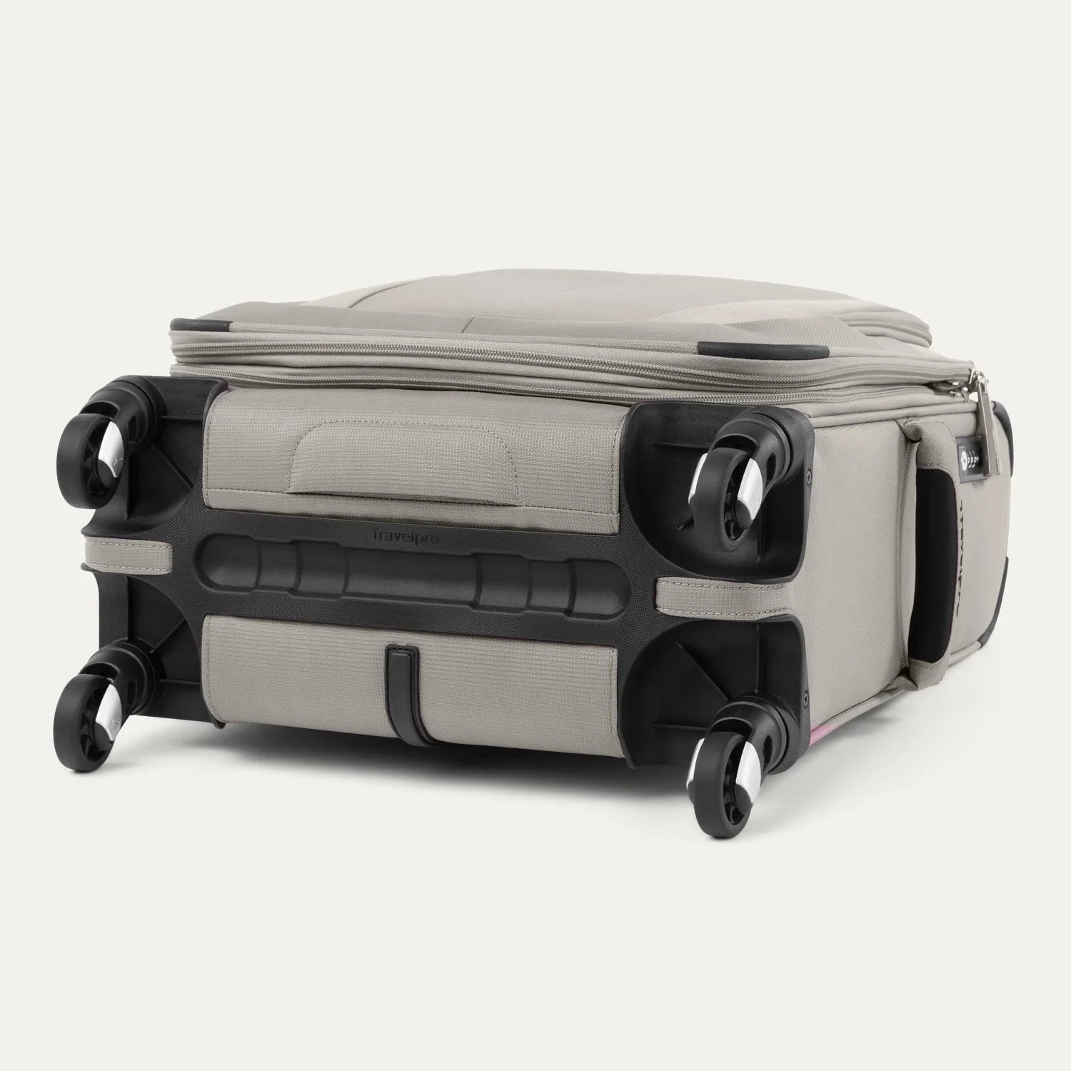 Travelpro Luggage Travelpro Maxlite 5 International Carry-On Spinner Luggage