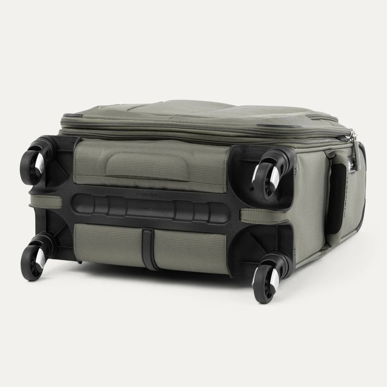 Travelpro Luggage Travelpro Maxlite 5 International Carry-On Spinner Luggage