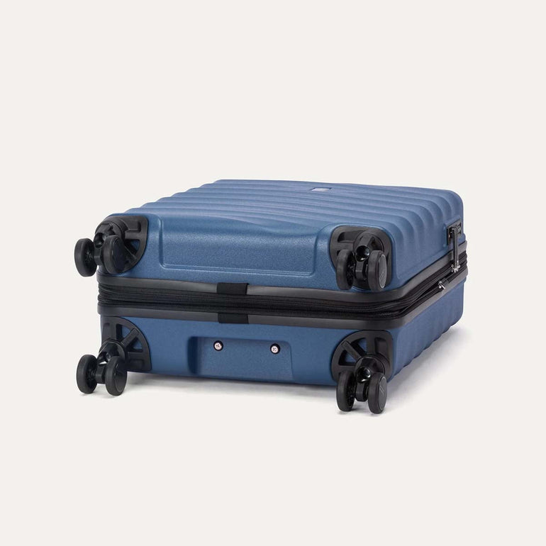 Travelpro Luggage Travelpro Maxlite Air V2 International Carry-On Hardside Spinner