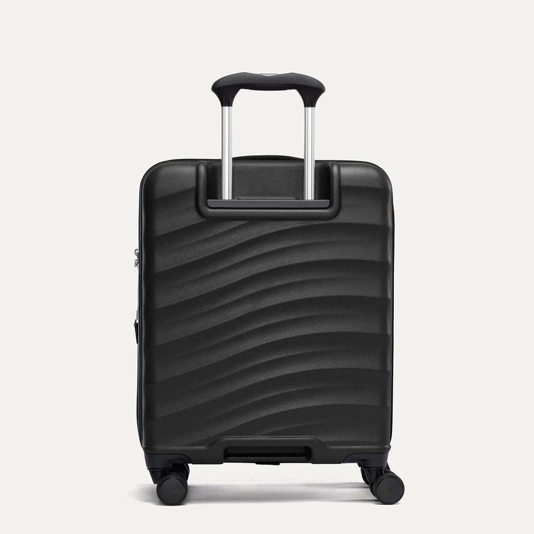 Travelpro Luggage Travelpro Maxlite Air V2 International Carry-On Hardside Spinner