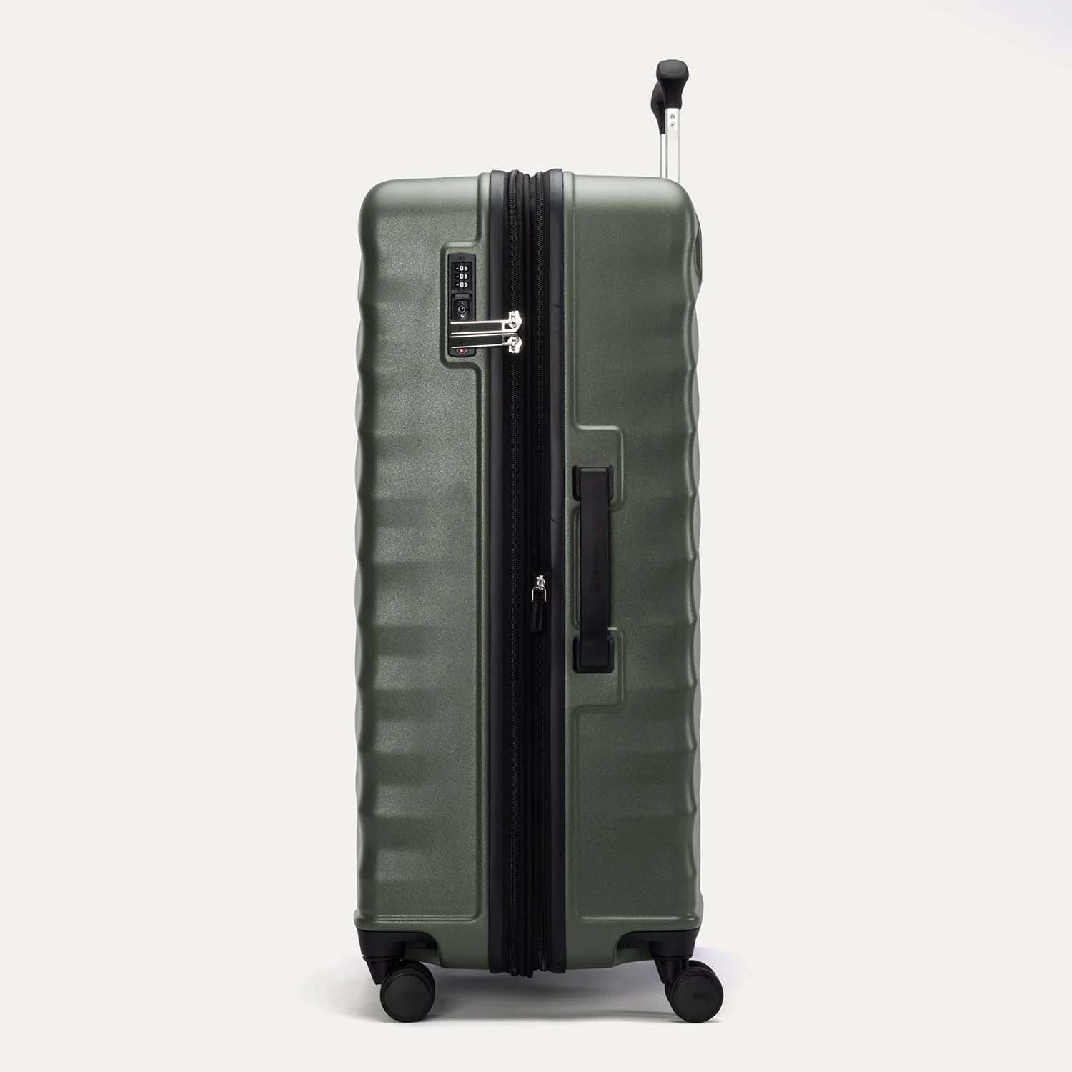 Travelpro Luggage Travelpro Maxlite Air V2 Large Check-In Hardside Spinner