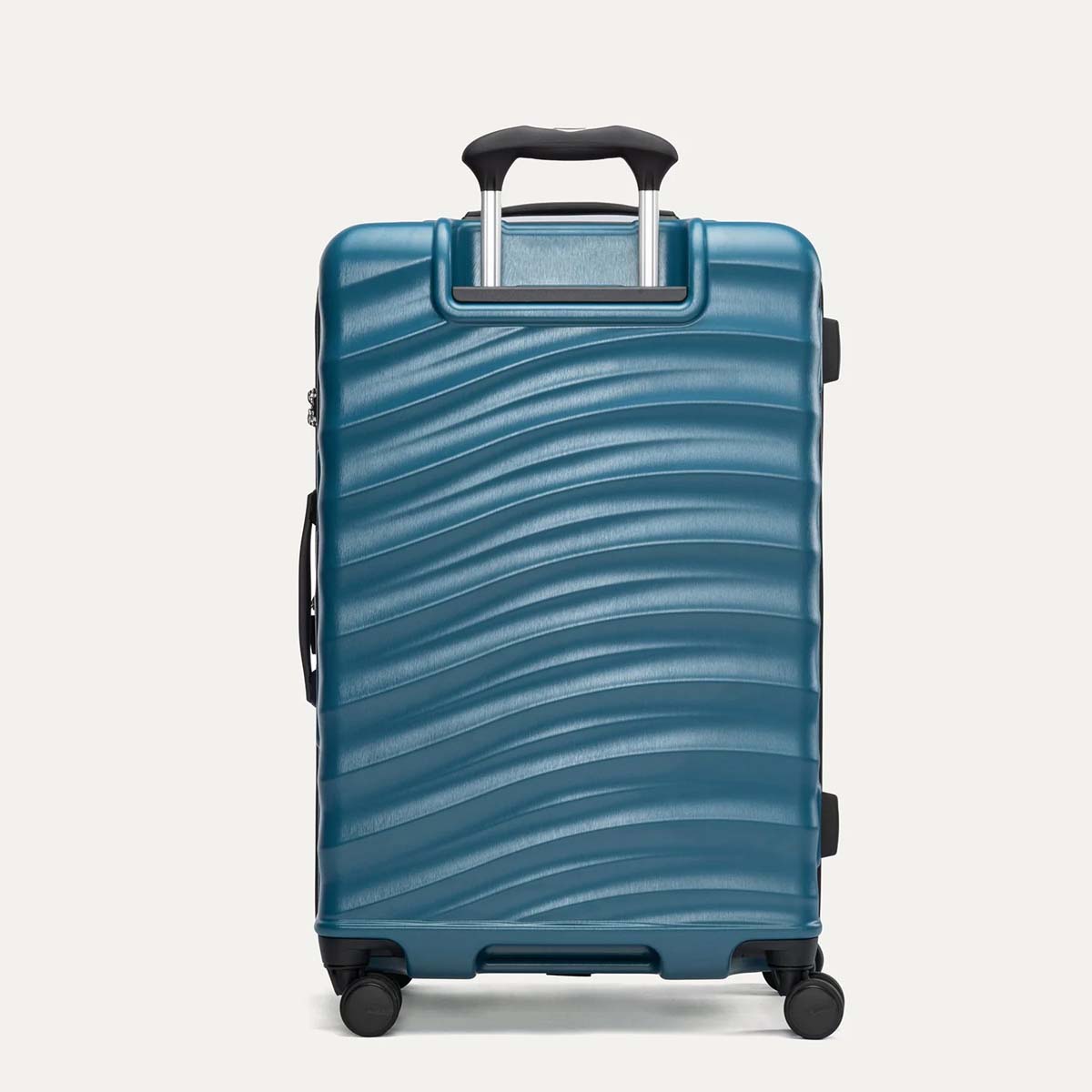Travelpro Luggage Travelpro Maxlite Air V2 Medium Check-In Hardside Spinner