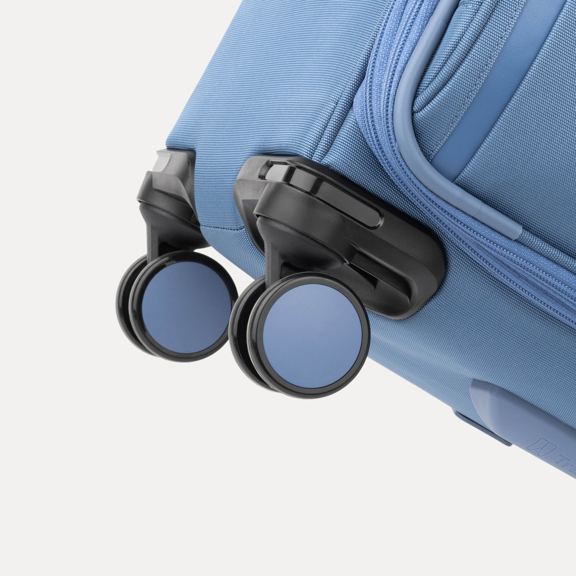 Travelpro Luggage Travelpro VersaPack+ Medium Check-In Expandable Spinner Luggage