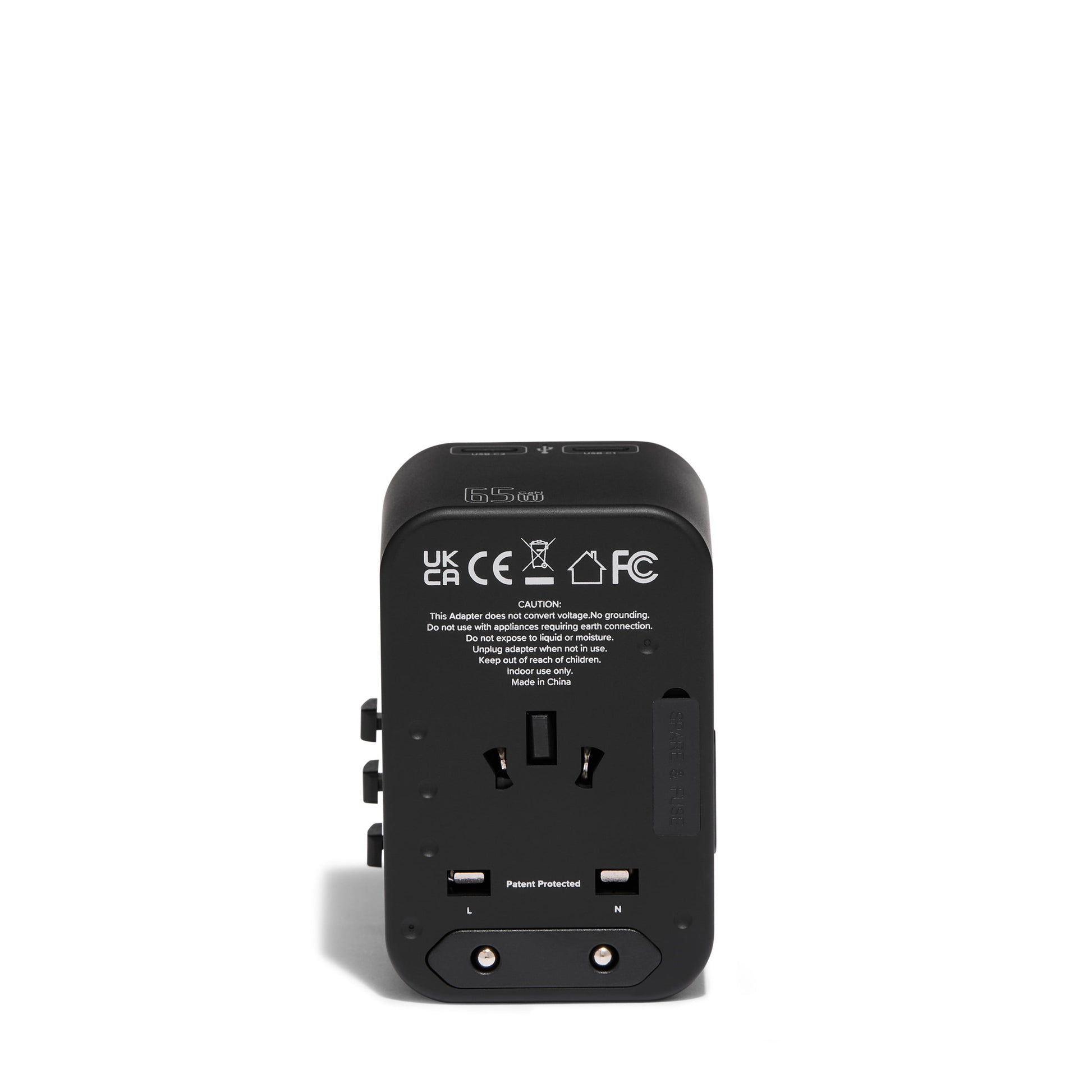 Tumi Adapter Black Tumi 65W Universal Power Adapter