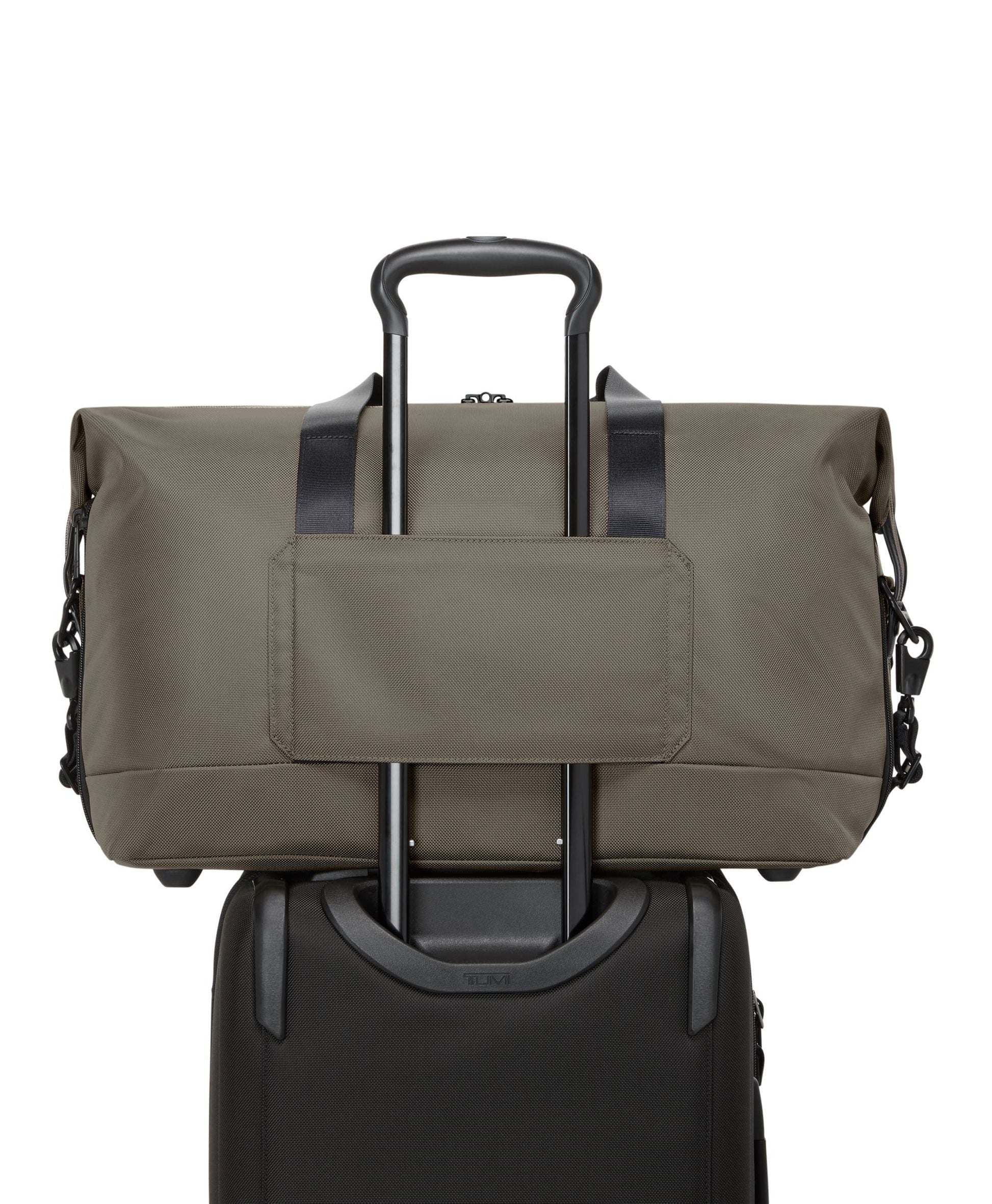 Tumi Duffles Grey Alloy Tumi Alpha Double Expansion Duffel - Grey Alloy