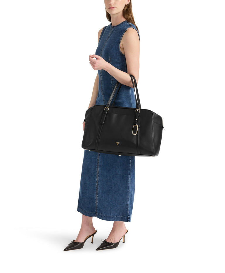 Tumi Duffles Tumi Voyageur Leather Oaklynn Weekender