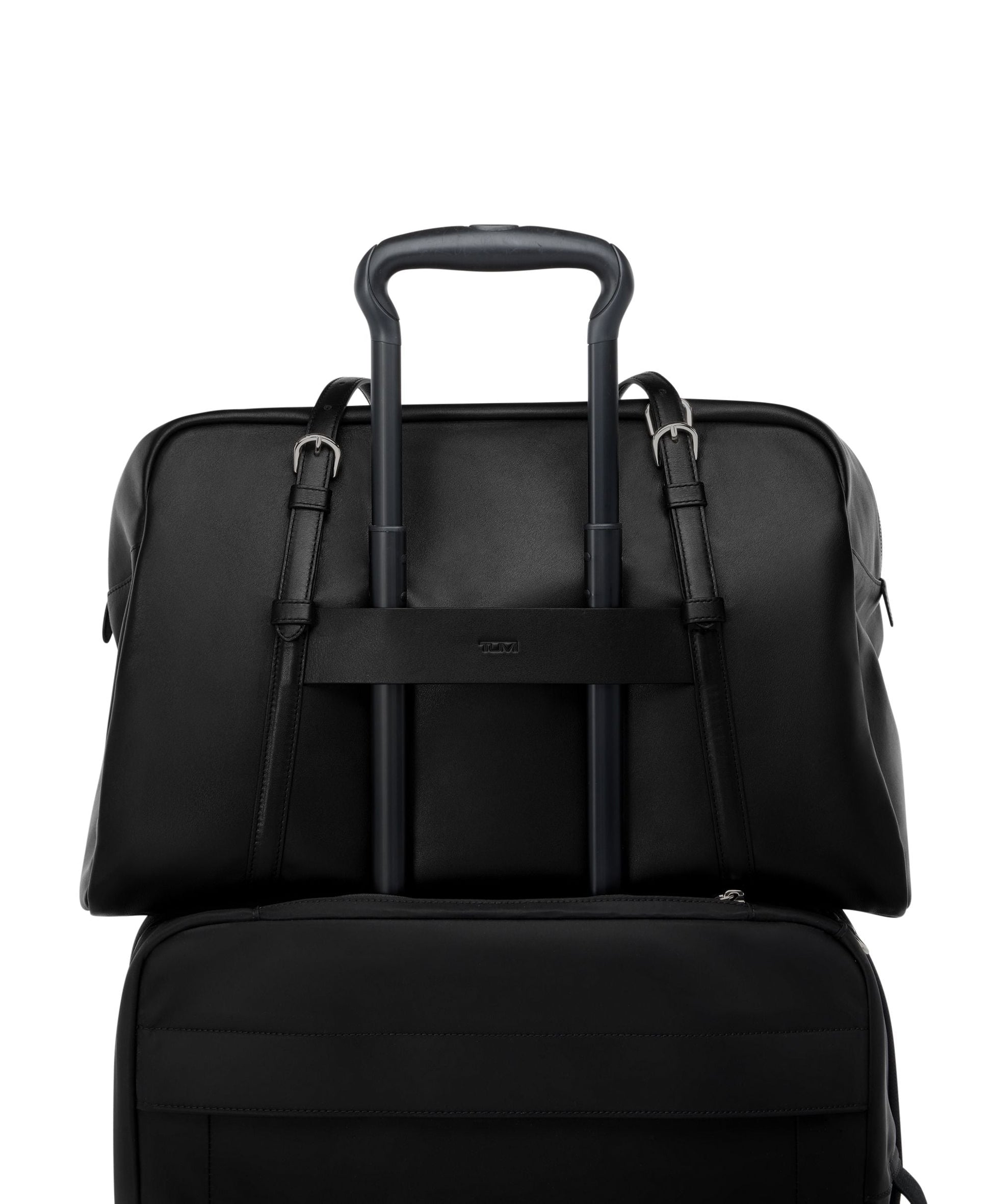 Tumi Duffles Tumi Voyageur Leather Oaklynn Weekender