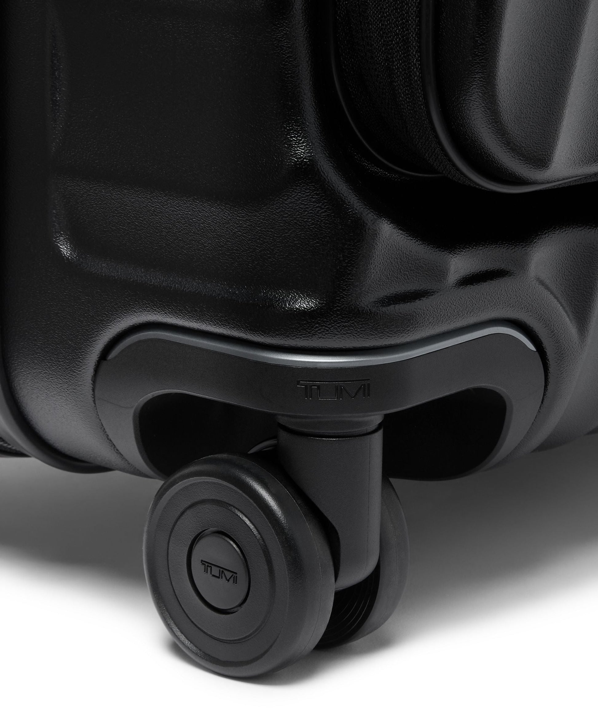 Tumi Luggage Black Textured Tumi 19 Degree Front Access Expandable Carry-On Luggage