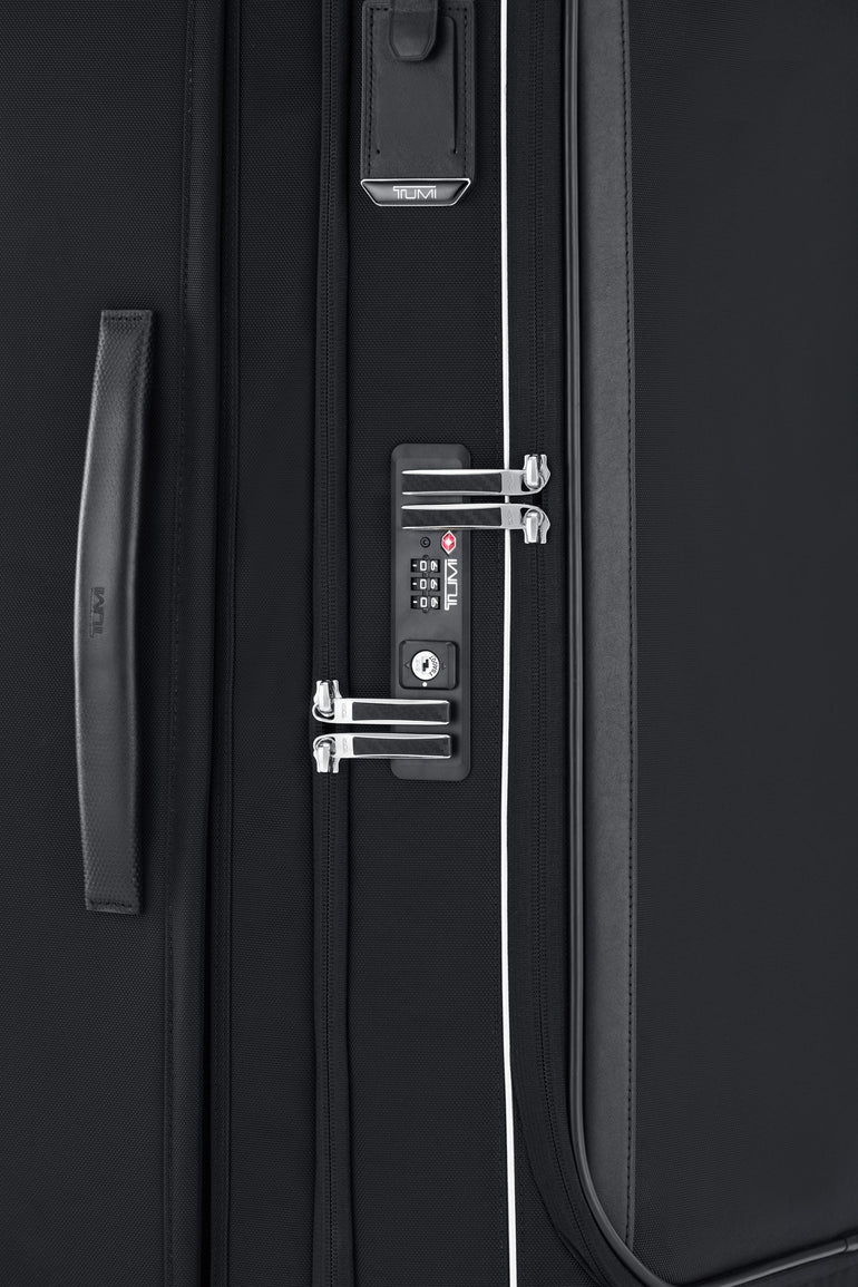 Tumi Luggage Black Tumi Arrivé Extended Trip Dual Access 4 Wheeled Packing Case Large Luggage