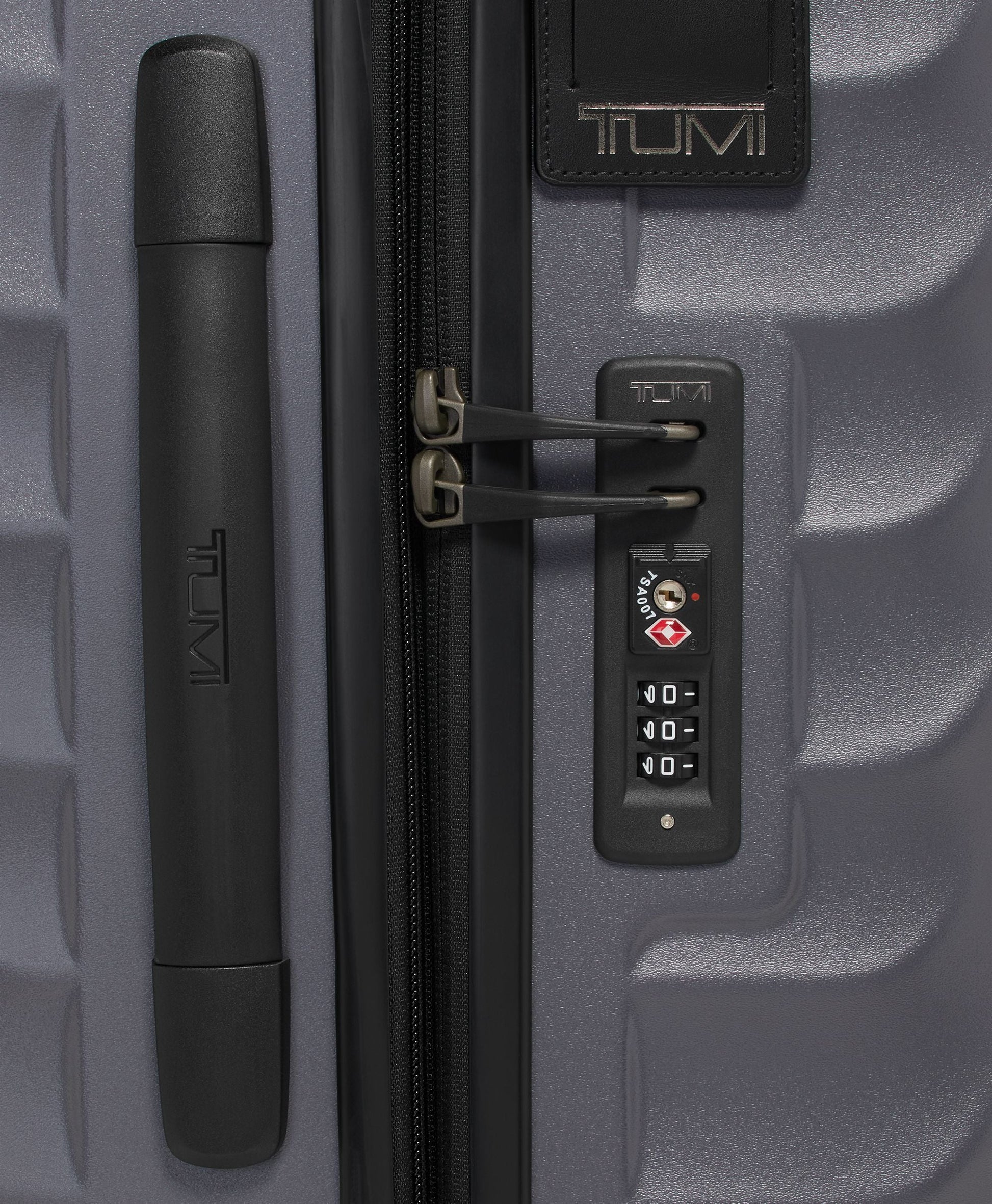 Tumi Luggage Grey Textured Tumi 19 Degree Short Trip Expandable 4 Wheeled Packing Case Medium Luggage - Textured Finish