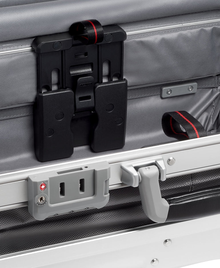 Tumi Luggage Silver Tumi 19 Degree Aluminum International Expandable Carry-On Luggage