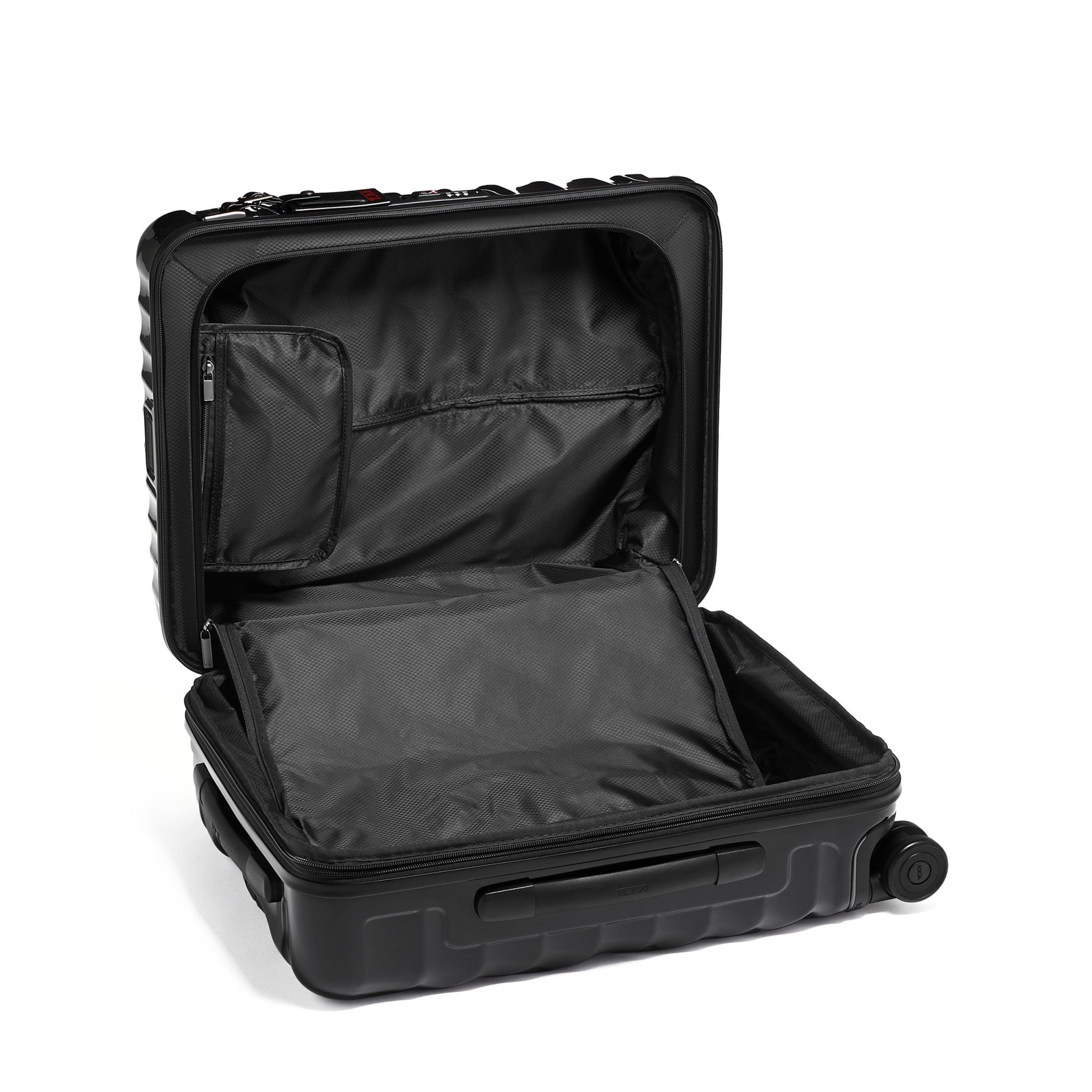 Tumi Luggage Tumi 19 Degree Continental Expandable 4 Wheeled Carry-On Luggage