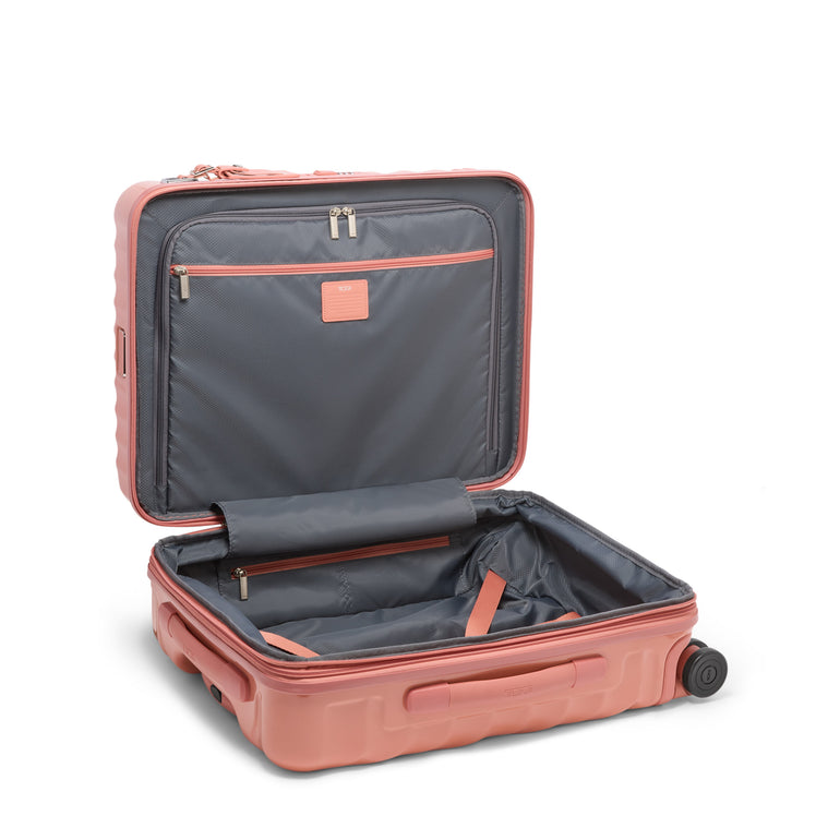 Tumi Luggage Tumi 19 Degree Continental Expandable 4 Wheeled Carry-On Luggage