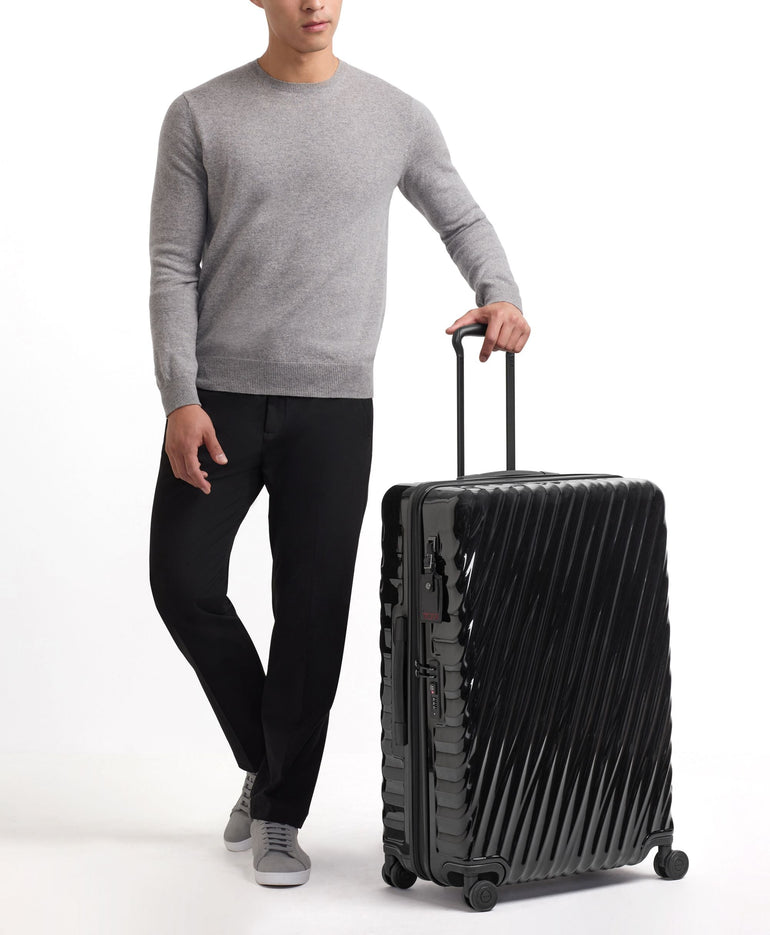 Tumi Luggage Tumi 19 Degree Extended Trip Expandable 4 Wheeled Packing Case Large Luggage