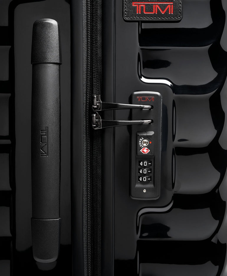 Tumi Luggage Tumi 19 Degree Extended Trip Expandable 4 Wheeled Packing Case Large Luggage