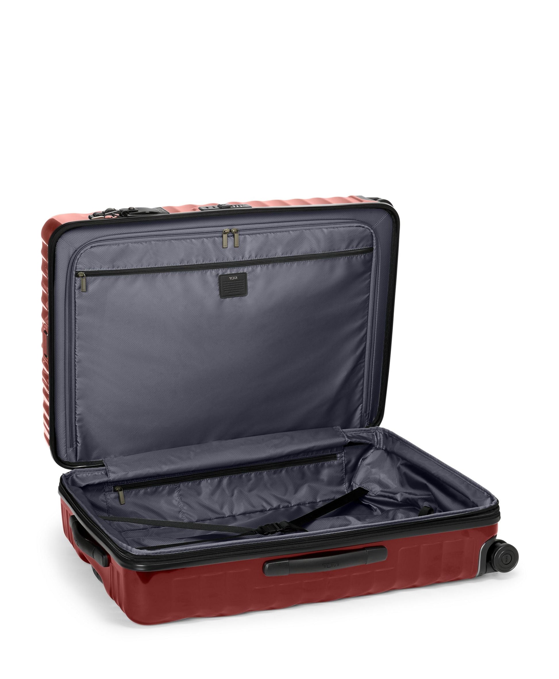 Tumi Luggage Tumi 19 Degree Extended Trip Expandable 4 Wheeled Packing Case Large Luggage