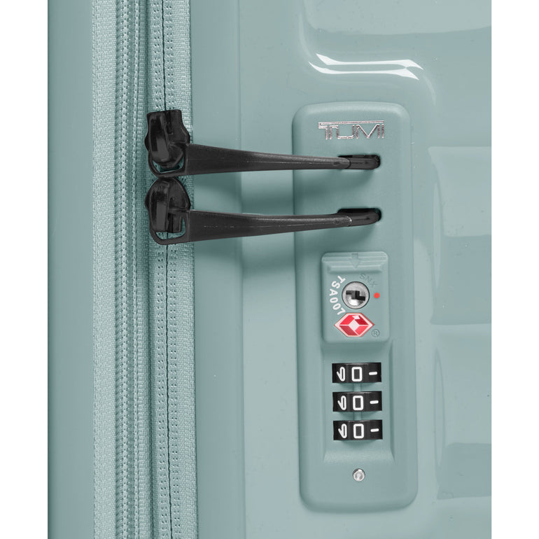 Tumi Luggage Tumi 19 Degree Extended Trip Expandable 4 Wheeled Packing Case Large Luggage