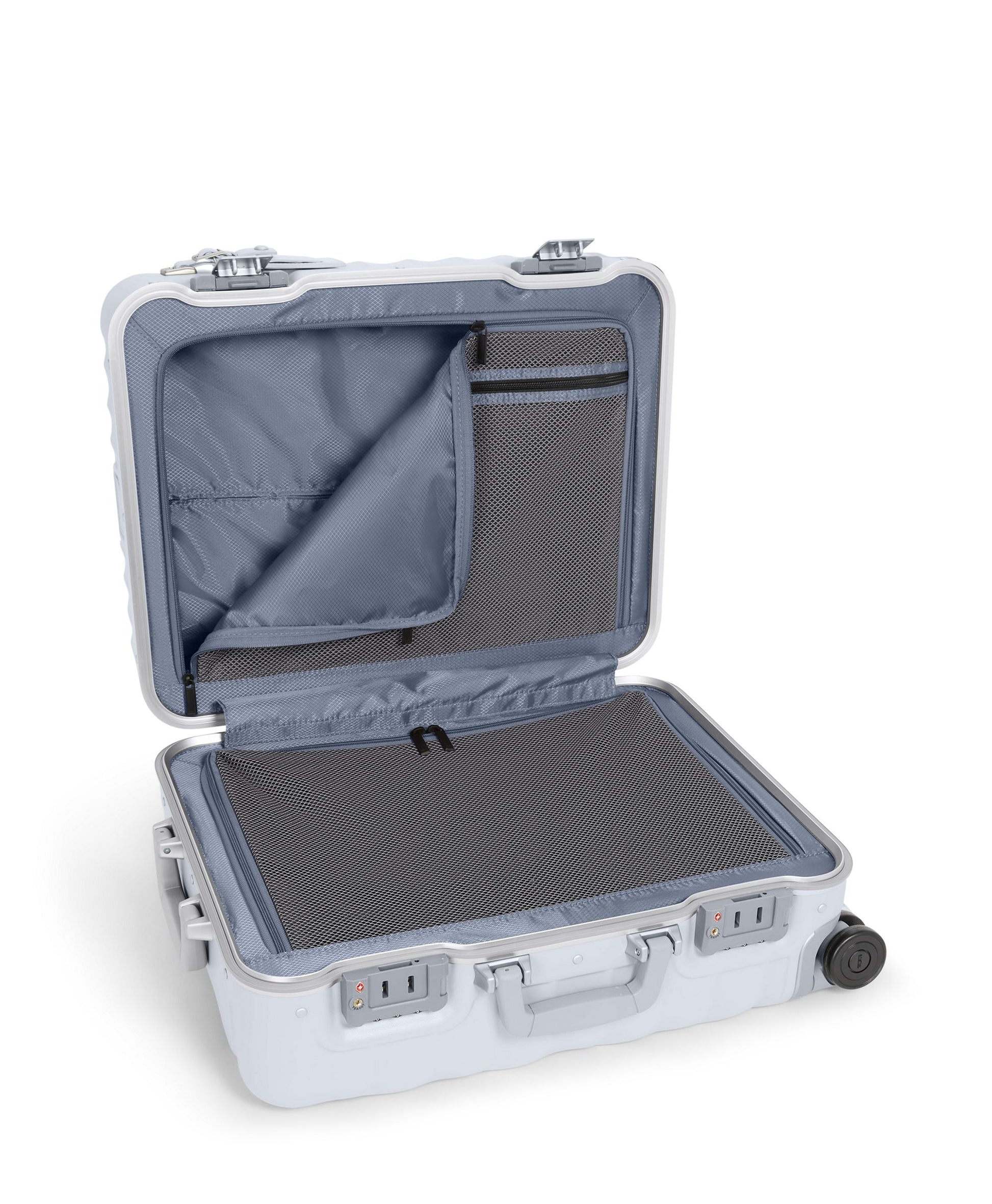 Tumi Luggage Tumi 19 Degree Frame Continental 4 Wheeled Carry-On Luggage