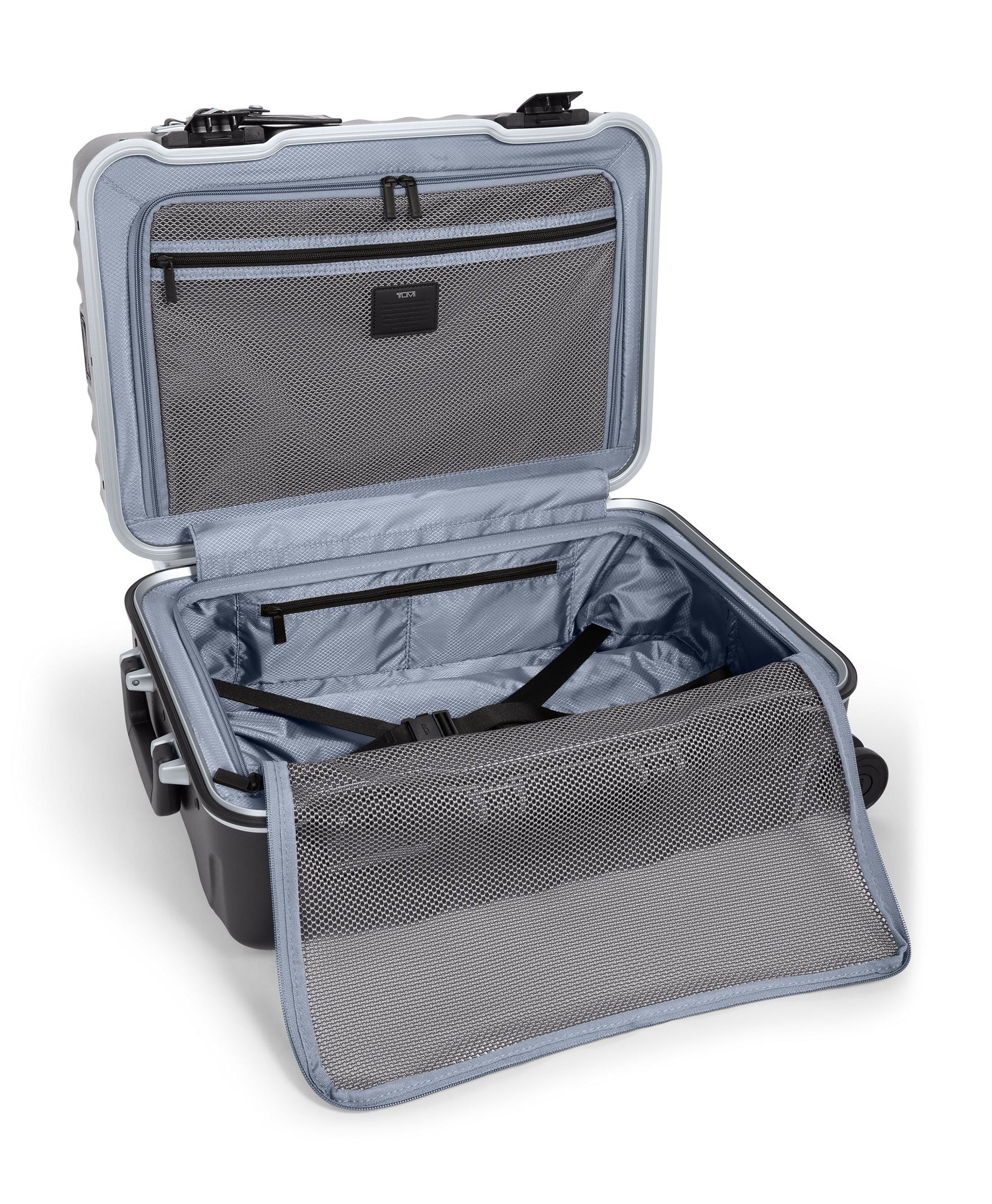 Tumi Luggage Tumi 19 Degree Frame International 4 Wheeled Carry-On Luggage