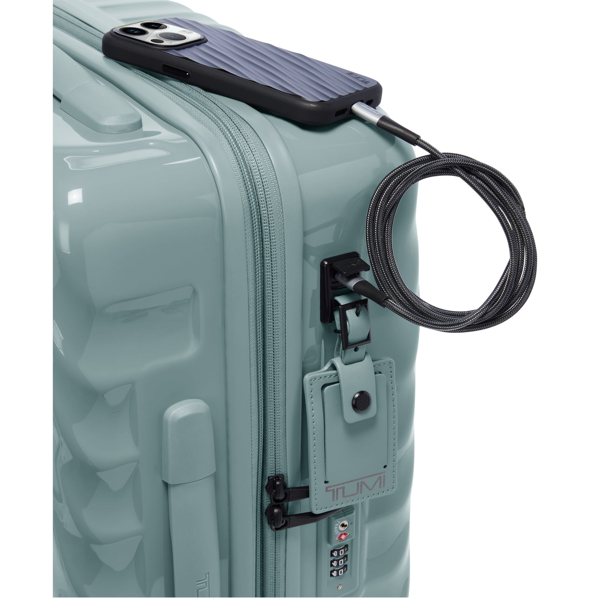 Tumi Luggage Tumi 19 Degree International Expandable 4 Wheeled Carry-On Luggage