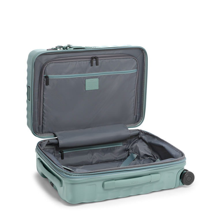 Tumi Luggage Tumi 19 Degree International Expandable 4 Wheeled Carry-On Luggage