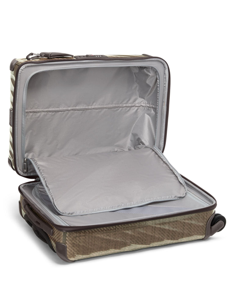 Tumi Luggage Tumi 19 Degree Lite International 4 Wheeled Carry-On Luggage