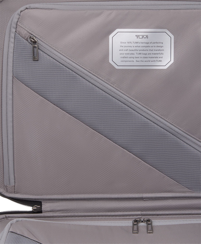Tumi Luggage Tumi 19 Degree Lite International 4 Wheeled Carry-On Luggage