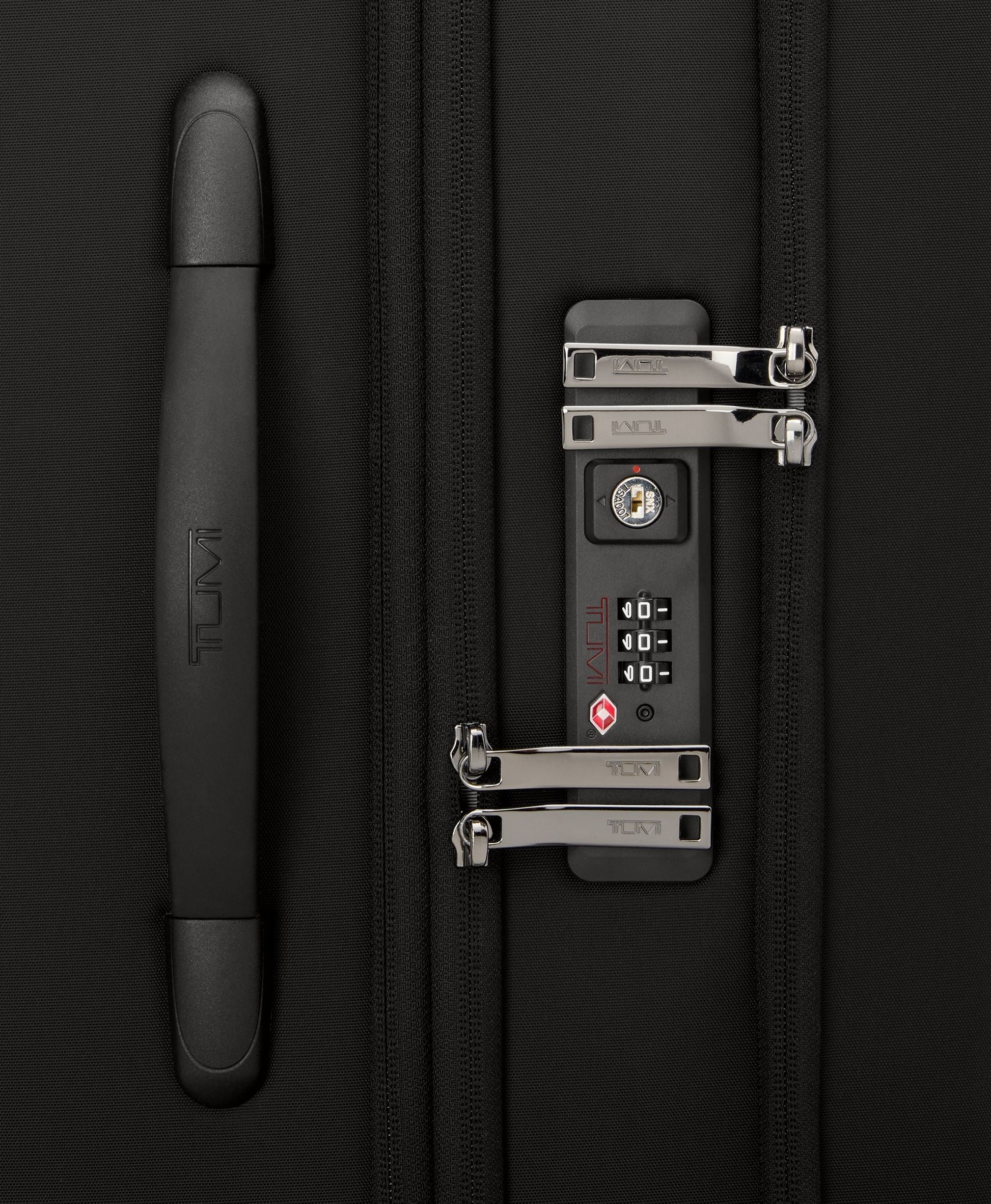 Tumi Luggage Tumi Voyageur Léger Large Dual Access Expandable Checked Luggage