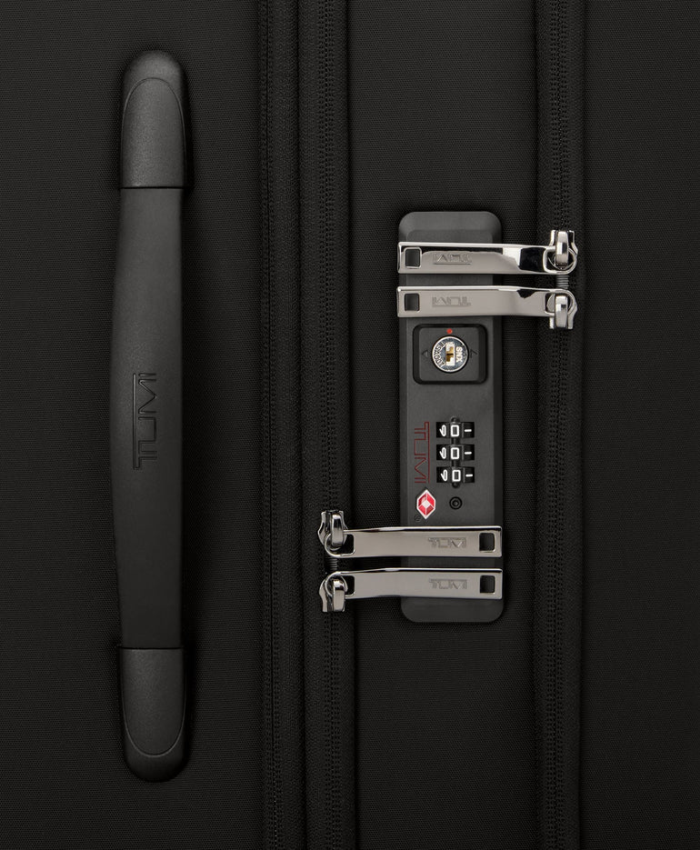 Tumi Luggage Tumi Voyageur Léger Large Dual Access Expandable Checked Luggage