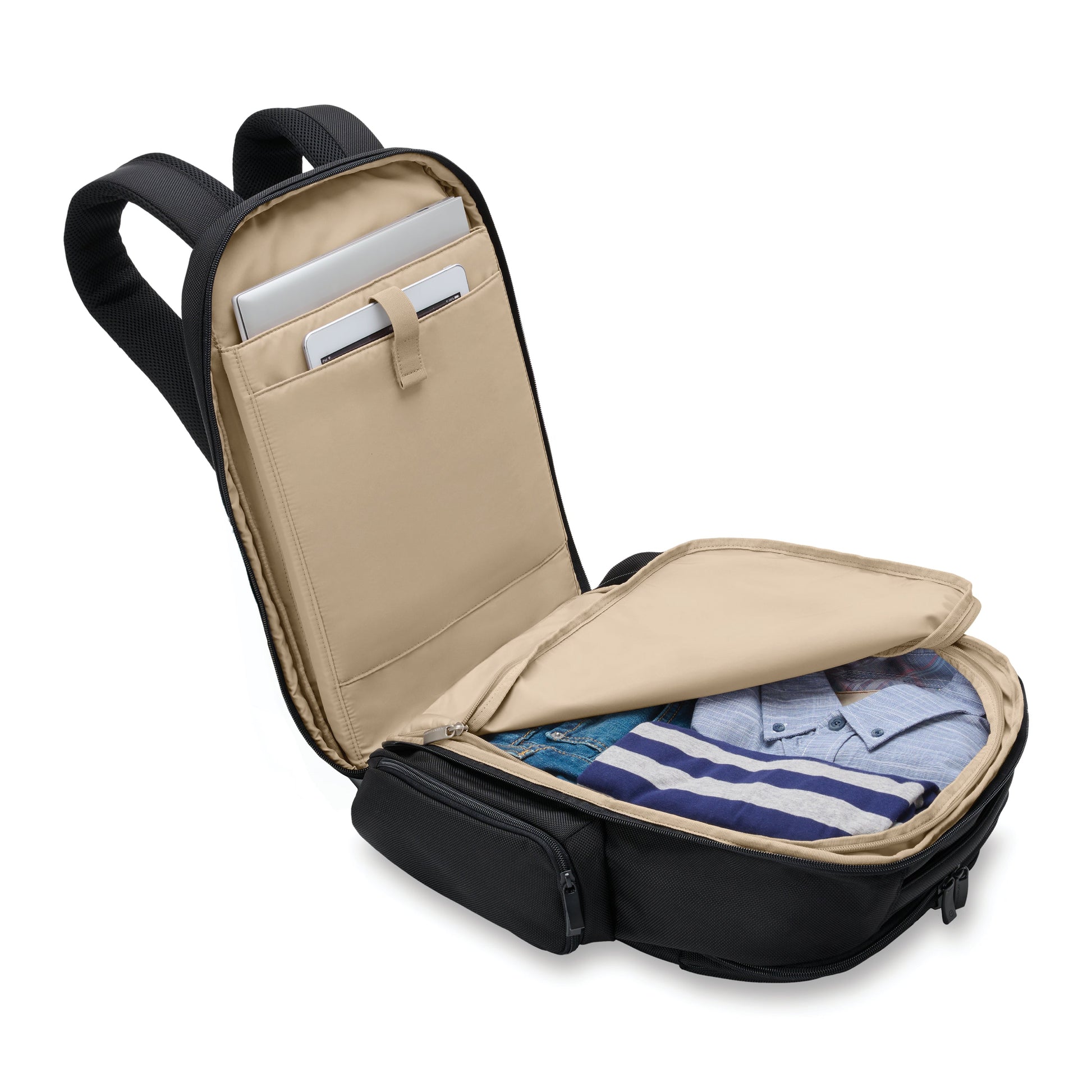Briggs & Riley Duffles Briggs & Riley Baseline Traveler Backpack