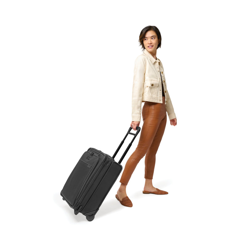 Briggs & Riley Luggage Briggs & Riley Baseline Global 2-Wheel Carry-On Luggage