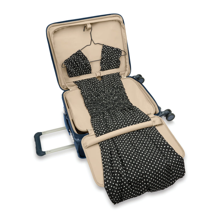 Briggs & Riley Luggage Briggs & Riley Baseline Global Carry-On Spinner Luggage