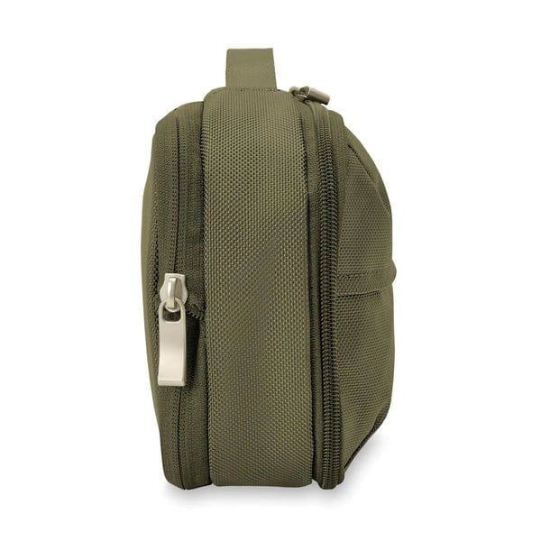Briggs & Riley Travel Accessories Briggs & Riley NEW Baseline Expandable Essentials Kit