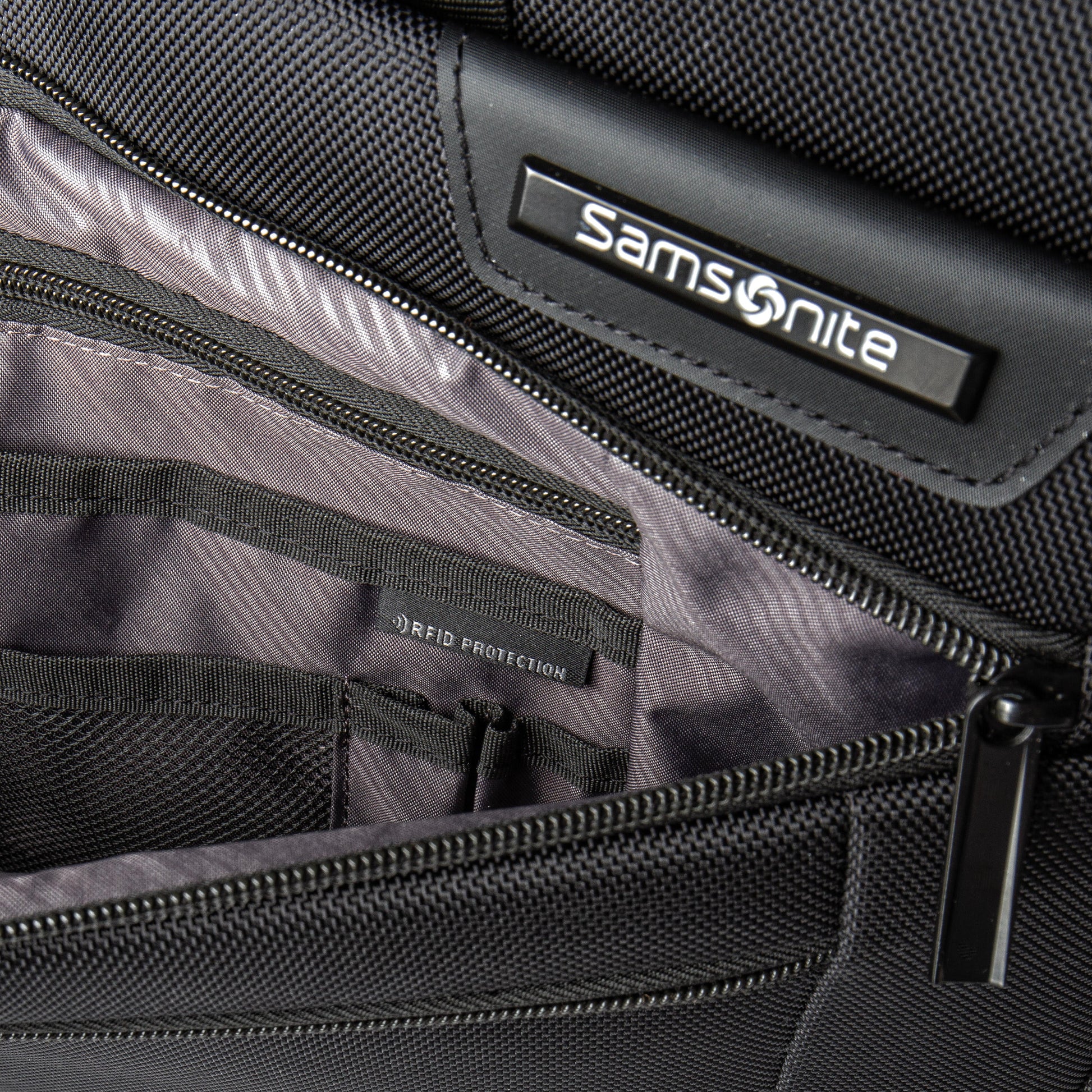 Samsonite Laptop Briefcase Black Samsonite Classic NXT 2 Gusset Briefcase
