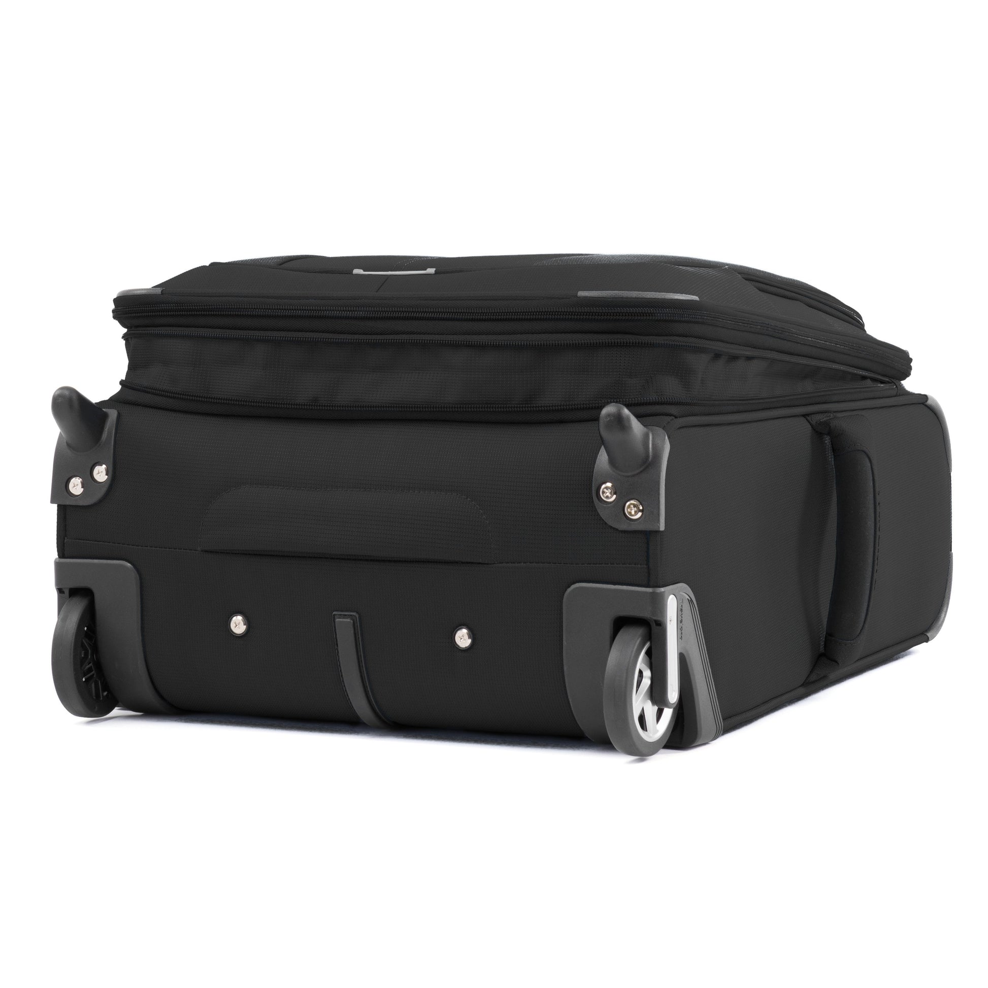 Travelpro Luggage Travelpro Maxlite 5 International Carry-On Rollaboard Luggage
